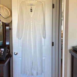 Express X Rocky Barnes  White Swiss Dot duster